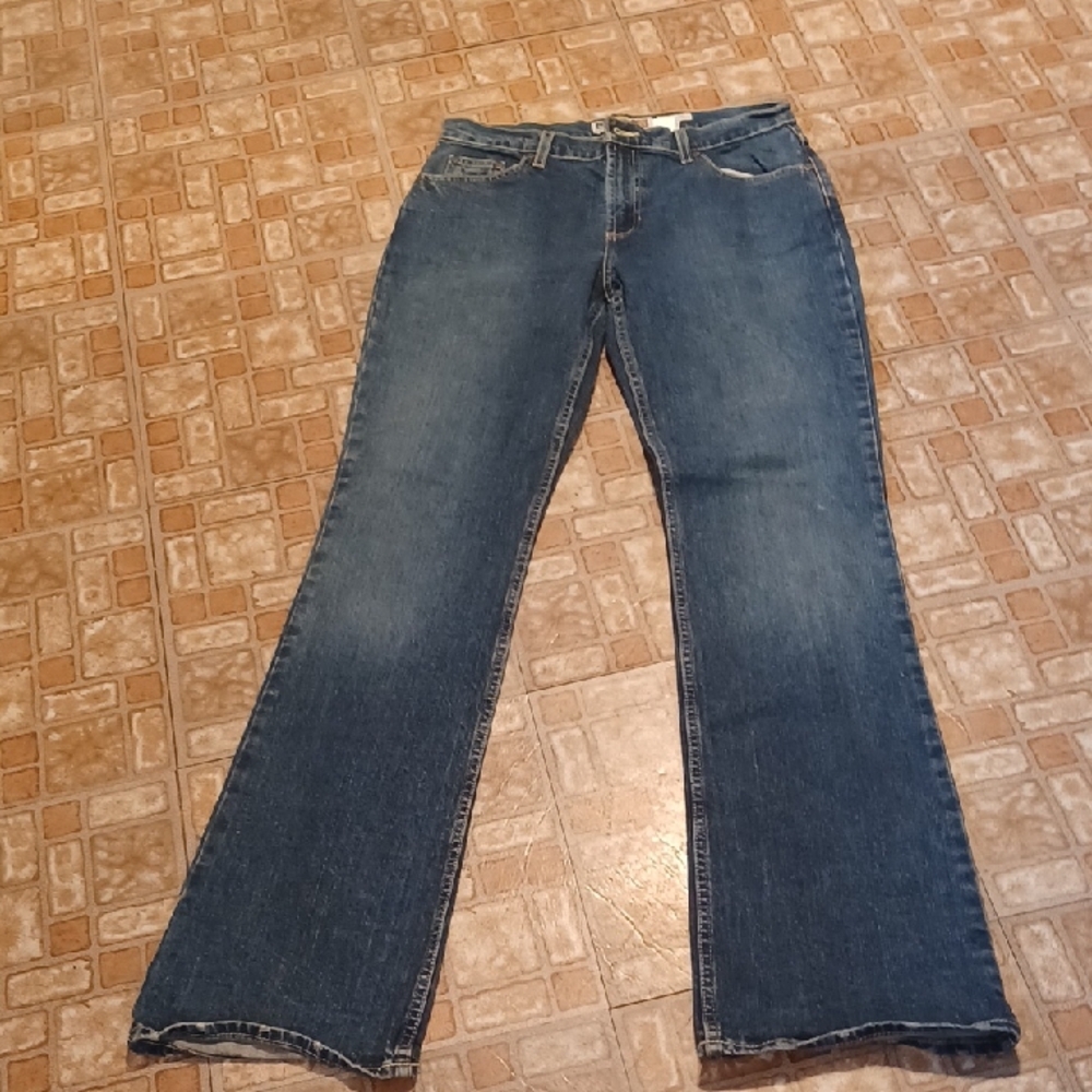 Old Navy Women's Flare Jeans in Blue Boot Cut Size 8 Long